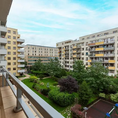 Atrium Ursus By Renters * ורשה