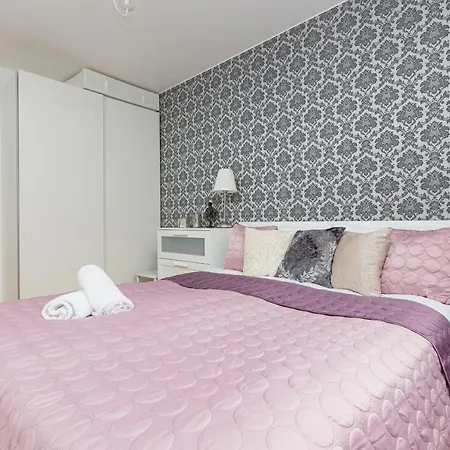 Atrium Ursus By Renters דירה *